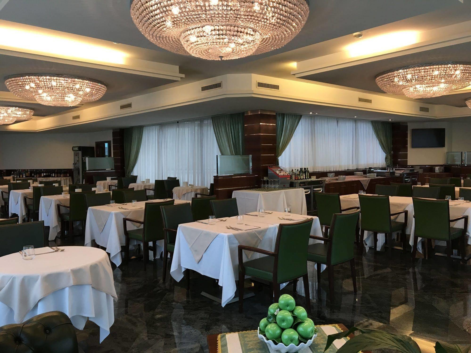 Guglielmotel Brembate Εξωτερικό φωτογραφία