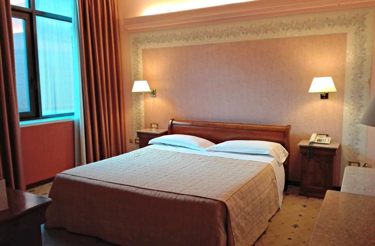 Guglielmotel Brembate Εξωτερικό φωτογραφία