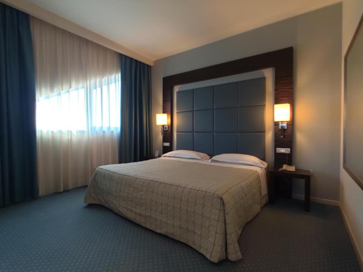 Guglielmotel Brembate Εξωτερικό φωτογραφία