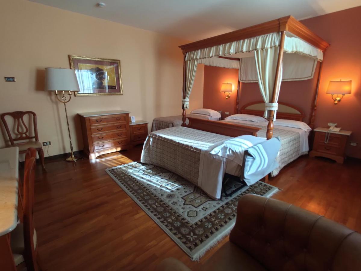 Guglielmotel Brembate Εξωτερικό φωτογραφία